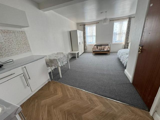 Apartment for rent in London Borough of Hounslow, Osterley