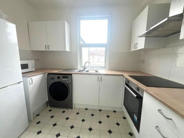 Apartment for rent in London Borough of Hounslow, Greater London