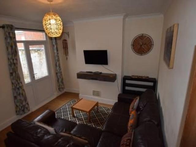 Room for rent in Northampton, Northamptonshire
