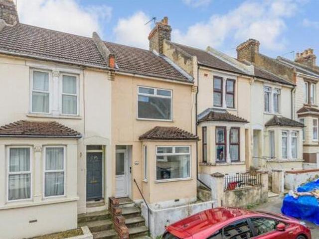 House for sale in Rochester, Kent