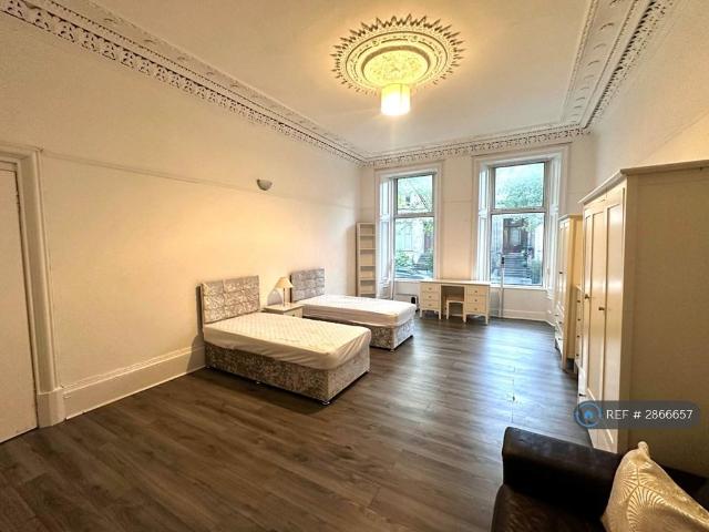 Apartment for rent in Hillhead, Scotland