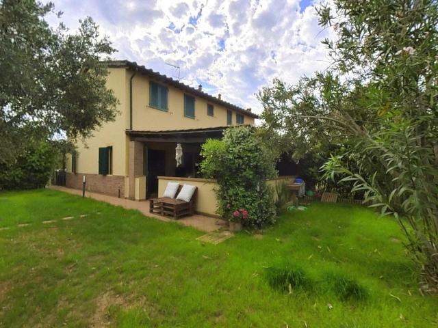 Appartamento in vendita a Cecina, Toscana