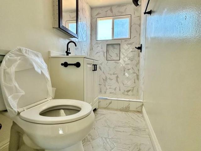 Apartment for rent in Santa Monica, California