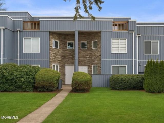 House for sale in Long Branch