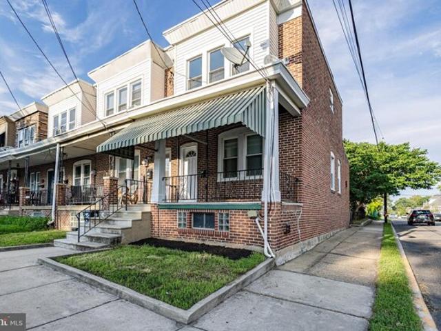 House for sale in Oaklyn