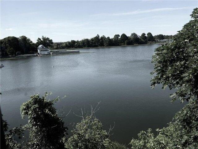 House for sale in Portsmouth, Rhode Island