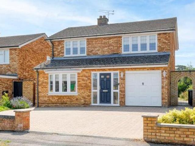House for sale in King's Walden, Hertfordshire