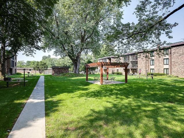 Apartment for rent in Hennepin, Minnesota