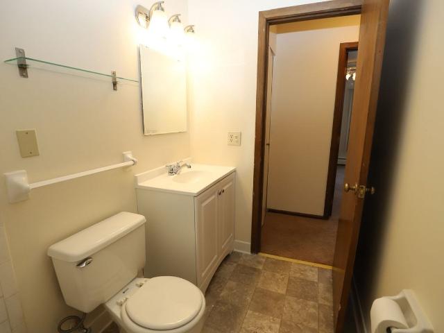 Apartment for rent in Hennepin, Minnesota