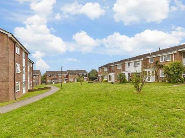 House for sale in Littlecote, West Sussex
