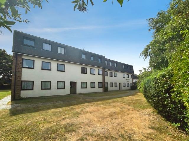 Apartment for rent in Folkestone, Kent