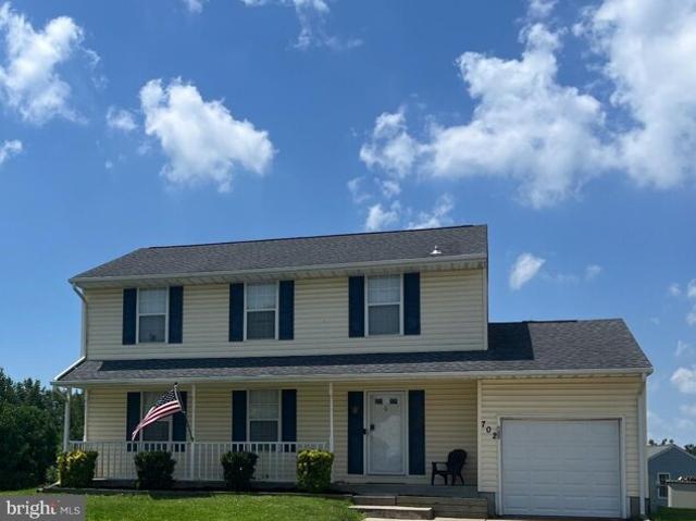 House for sale in Edgewood