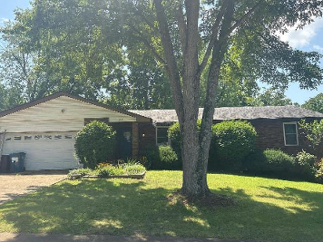 House for sale in Mineral Point, Missouri