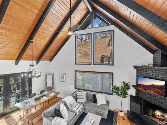 House for sale in Cedar Glen, California