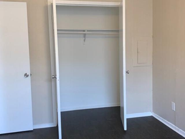 Apartment for rent in Fruitdale, Dallas