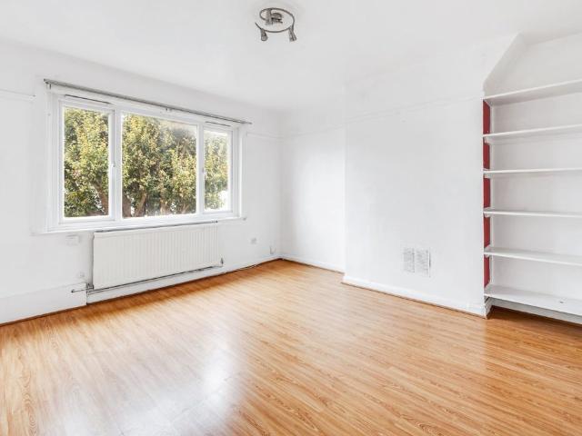 Apartment for rent in London Borough of Ealing, Greater London