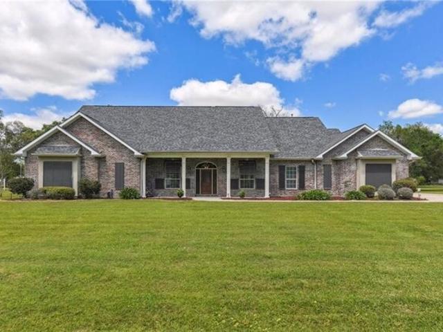 House for sale in Belle Chasse