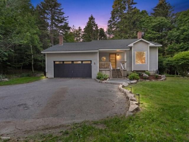 House for sale in Maine