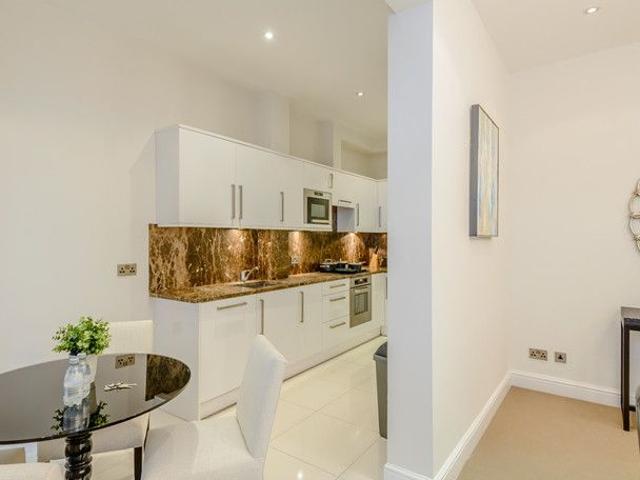 House for rent in City of Westminster, Greater London
