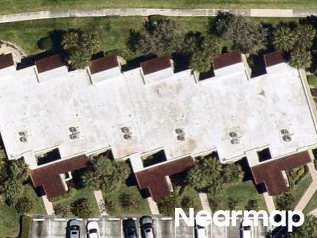 Condo for sale in Banyan Springs, Boynton Beach