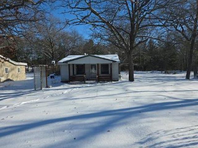 House for sale in Oscoda, Michigan
