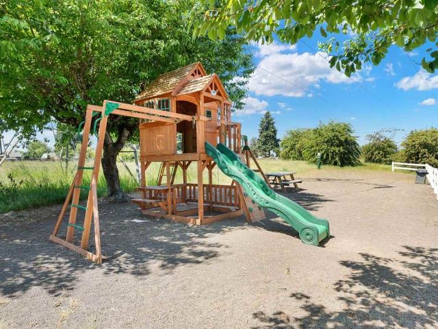 Apartment for rent in Carter Park, Vancouver