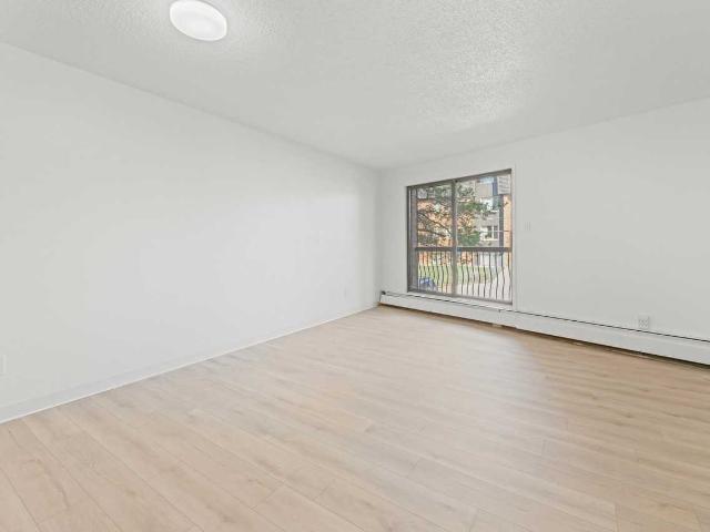 Apartment for rent in Wedgewood, Alberta