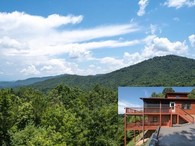 House for sale in Murphy