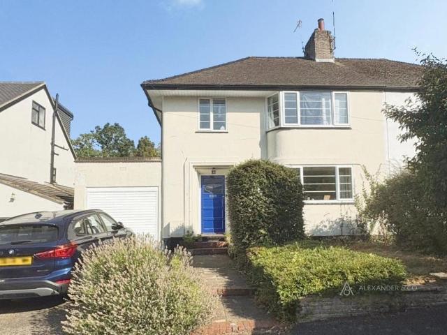 House for rent in Hall Park, Pouchen End