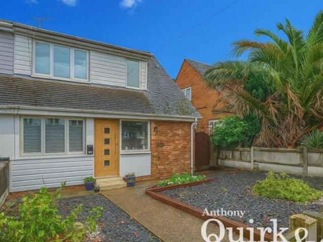 House for sale in Winter Gardens, Castle Point