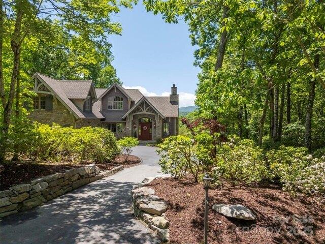 House for sale in Hendersonville