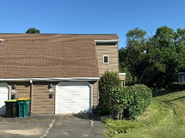 Condo for sale in Jackson, Wisconsin
