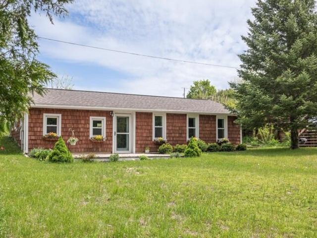 House for sale in Traverse City