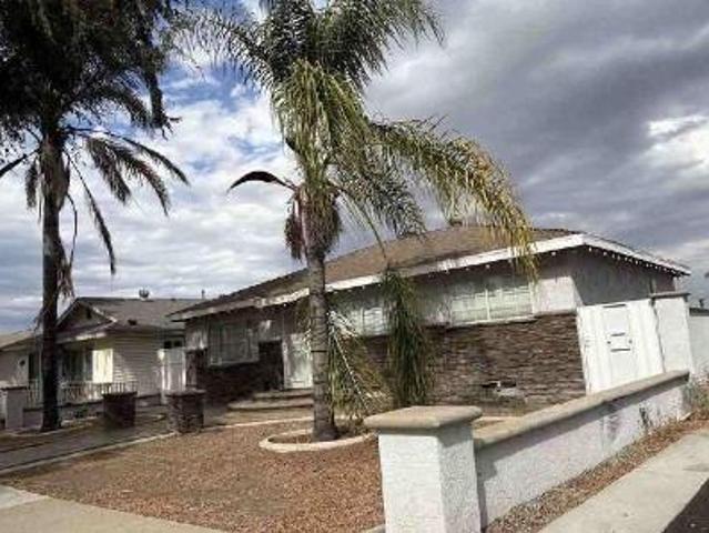 House for sale in Corona, California
