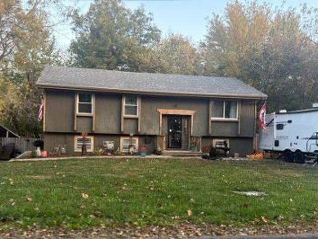 House for sale in Lathrop, Missouri