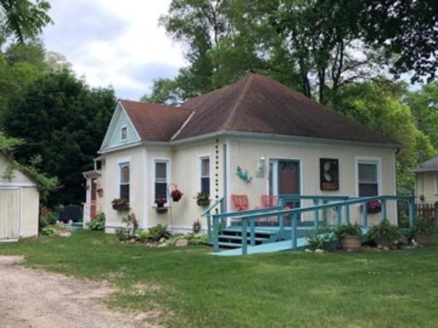 House for sale in Elk Rapids
