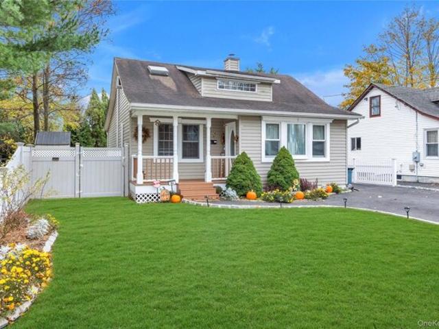 House for sale in Bohemia, New York