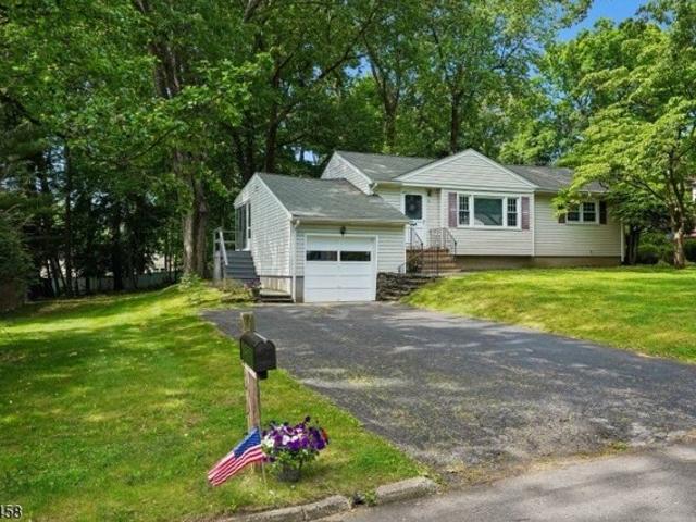 House for sale in Randolph, New Jersey