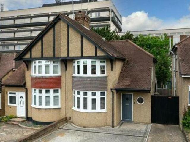 House for sale in Pouchen End, Hertfordshire