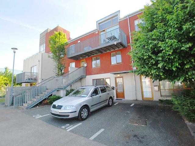 Apartment to rent in Bluebell, North Tipperary