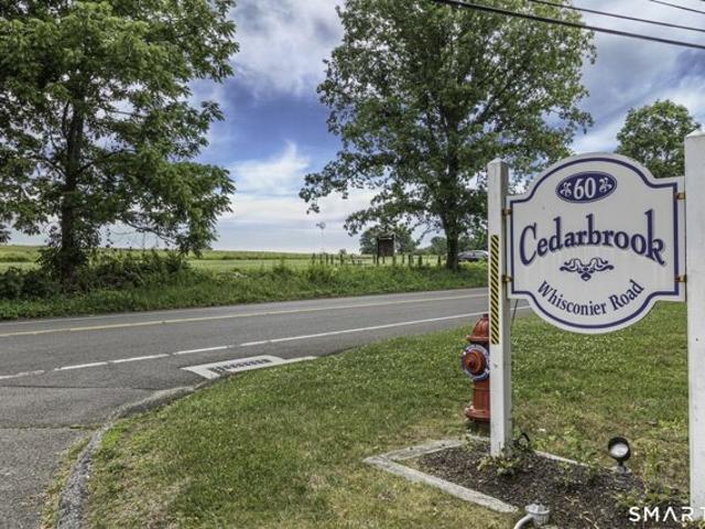 House for sale in Brookfield, Connecticut