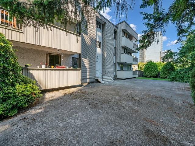 Apartment for rent in Burnaby, British Columbia