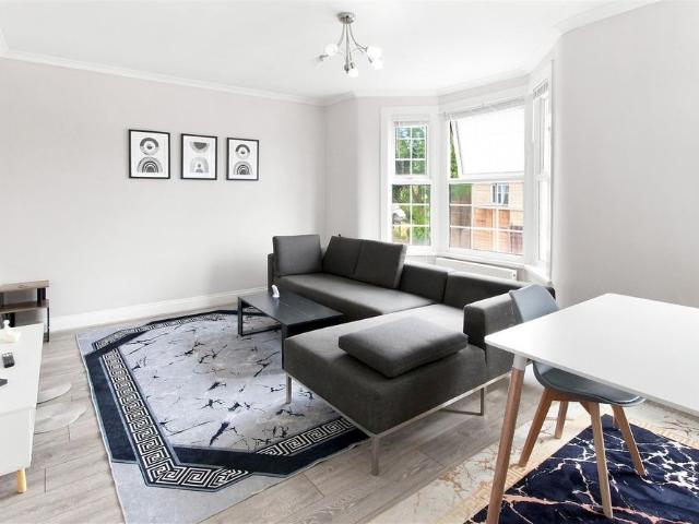 Apartment for rent in Leyton, Greater London
