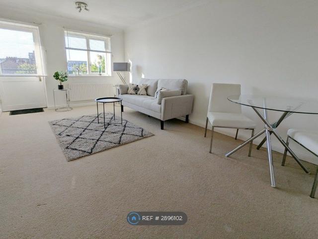House for rent in Fishery, Maidenhead