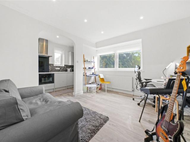 Apartment for rent in Clapham, Greater London