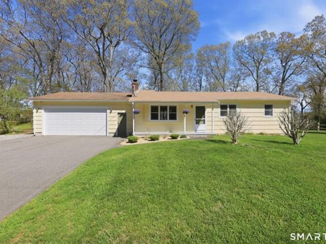 House for sale in Old Saybrook, Connecticut