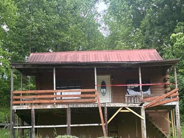 House for sale in Louisa, Kentucky