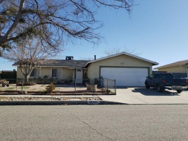 House for sale in Palmdale, California