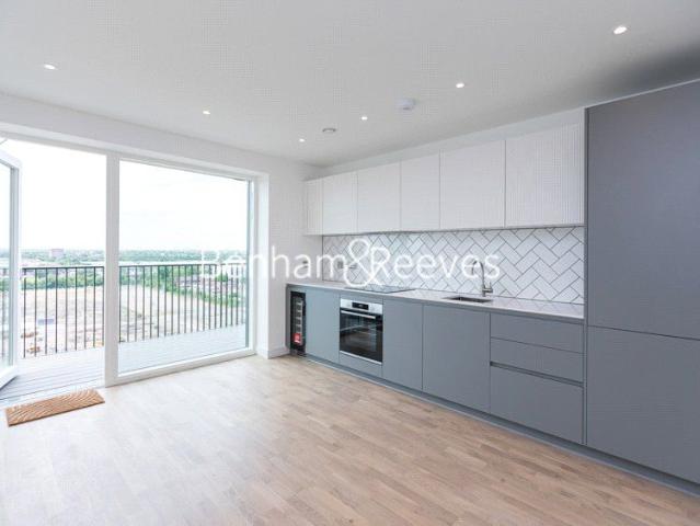 Apartment for rent in London Borough of Ealing, Greater London