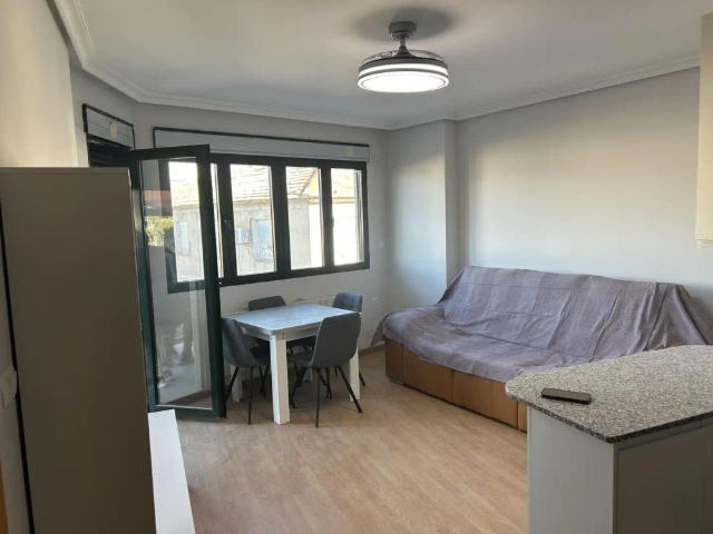 Apartamento en alquiler en Campillo y Suertes, Noroeste